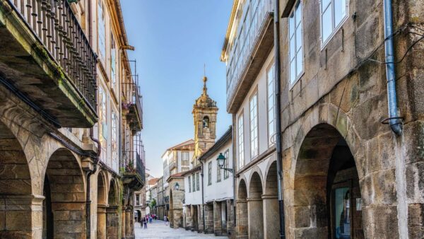 Lo Mejor de Portugal y Santiago de Compostela: Una Aventura Inolvidable