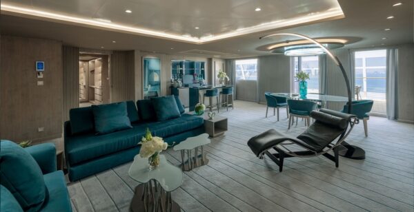 MSC World America: Navega por el Caribe a bordo del nuevo crucero desde Miami